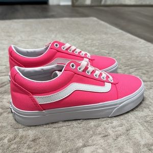 Vans Old Skool Neon Pink | Brand New | Never Worn | Size 6 in Women’s